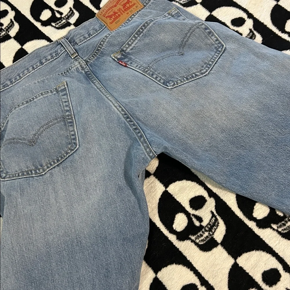 Levi’s 505 Light Blue Denim Jeans 32x30